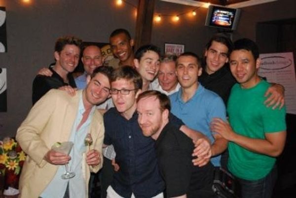 The cast of f**kING MEN with director Tom Mullen (Back row, from left: Ryan Lanning,  Photo